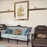 H9bc - Stunning & Reserved * Leeds (West Yorkshire)